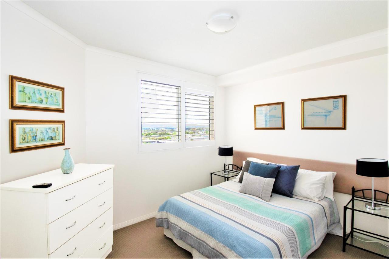 Aparthotel Indigo Blue Gold Coast Exterior foto